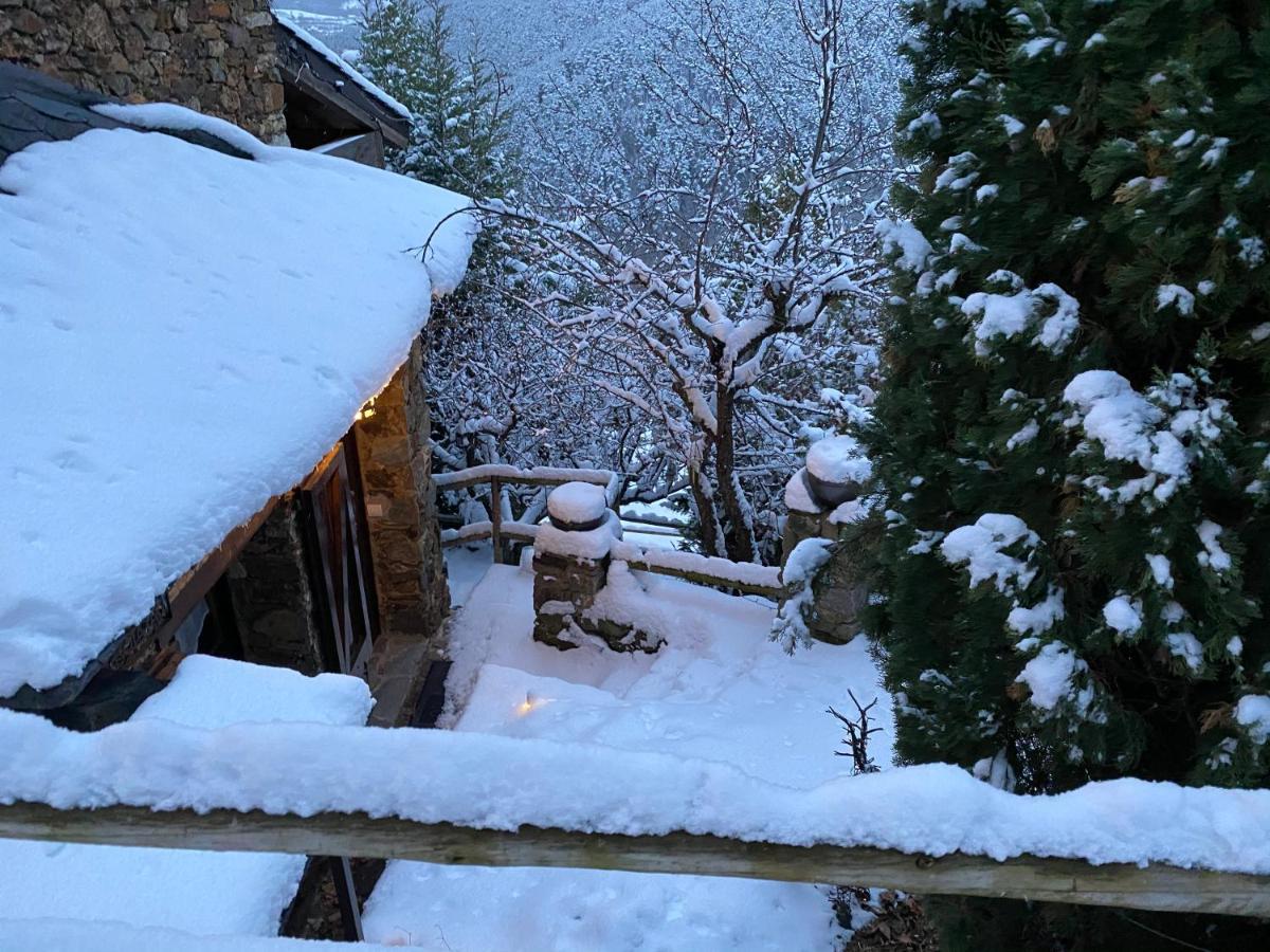 Casa Rural Pirineu Nevà Exterior foto