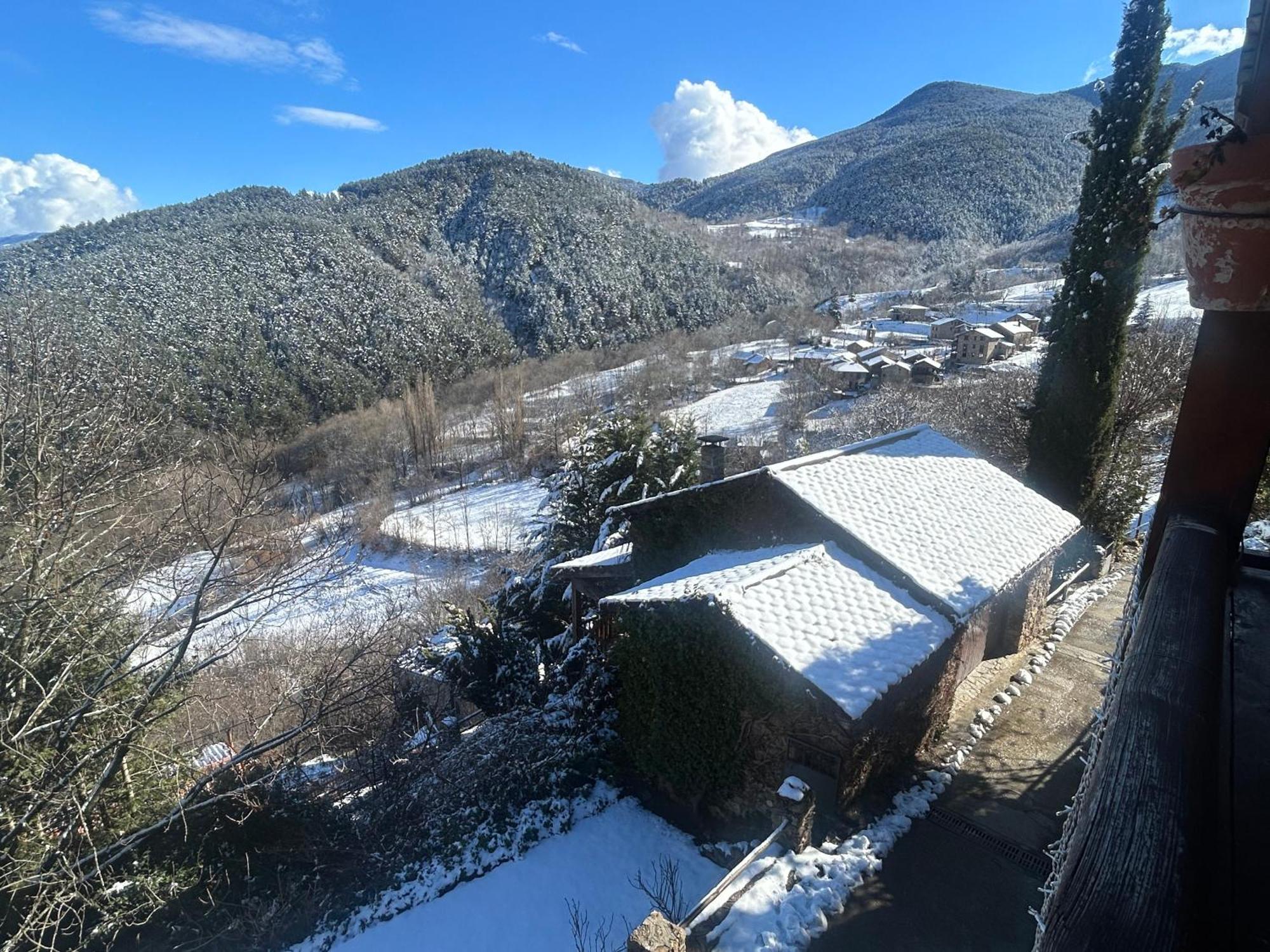 Casa Rural Pirineu Nevà Exterior foto